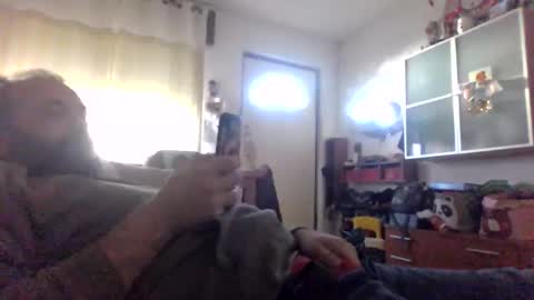 Snapshot of andrecool979 chatting on November 3, 2025, 8:26 am Andre online show from November 3, 2025, 8:26 am