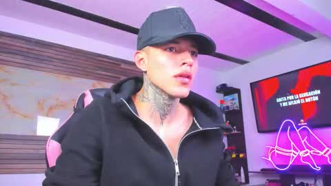 Snapshot of andrees_s chatting on October 24, 2025, 11:23 pm andrees_s online show from October 24, 2025, 11:23 pm