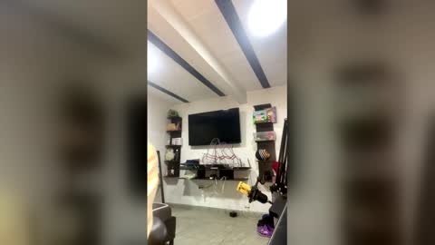 andrees_s online show from March 17, 2026, 12:08 pm