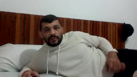 Snapshot of andreloko123 chatting on October 31, 2025, 1:17 am andreloko123 online show from October 31, 2025, 1:17 am