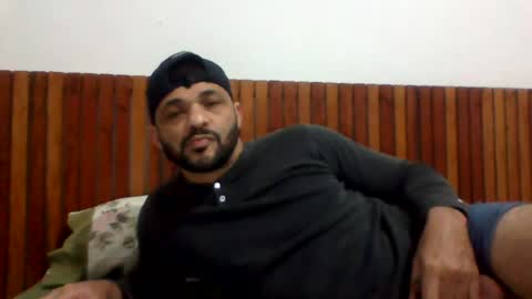 Snapshot of andreloko123 chatting on August 3, 2026, 9:29 pm andreloko123 online show from August 3, 2026, 9:29 pm