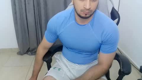 andres180950734 online show from October 27, 2025, 11:25 am