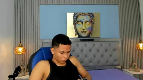 Snapshot of andres1_8 chatting on April 17, 2026, 4:26 am IM ANDRES online show from April 17, 2026, 4:26 am