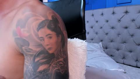 Snapshot of andres_clark chatting on November 22, 2025, 6:18 pm insta andres clark online show from November 22, 2025, 6:18 pm