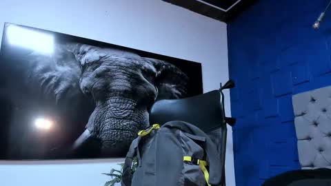 Snapshot of andres_clark chatting on November 30, 2025, 6:01 pm insta andres clark online show from November 30, 2025, 6:01 pm