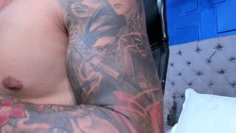 Snapshot of andres_clark chatting on December 2, 2025, 5:30 pm insta andres clark online show from December 2, 2025, 5:30 pm