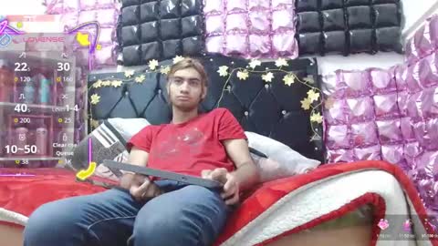 andresdark_07 online show from December 18, 2025, 5:02 am