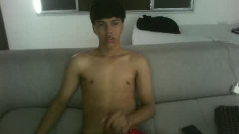 andresexxx online show from April 20, 2026, 5:05 pm