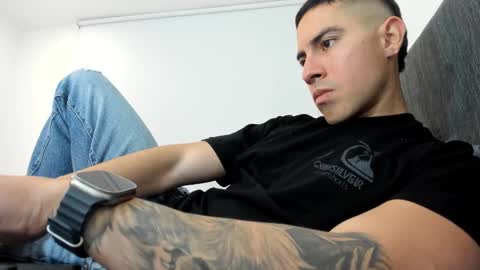 onlyfanscallmegotter online show from February 14, 2026, 3:03 am