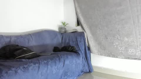 Andres online show from February 25, 2026, 9:08 am