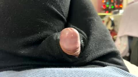 Snapshot of andrew1245567543_3 chatting on February 4, 2026, 11:05 am andrew1245567543_3 online show from February 4, 2026, 11:05 am