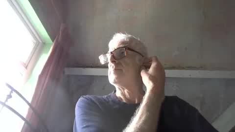 Andrew online show from June 13, 2026, 10:57 am