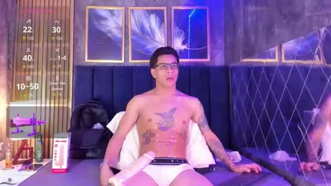 andrew_haalls online show from May 17, 2026, 8:05 pm