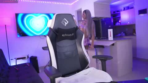 ---     online show from September 27, 2025, 5:01 am