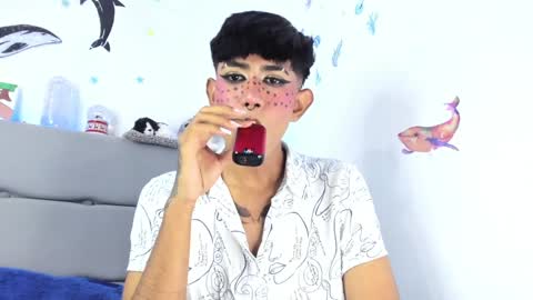 Snapshot of andrew_uwu_ chatting on December 23, 2024, 12:03 am ANDREW independent model online show from December 23, 2024, 12:03 am