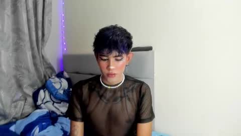 Snapshot of andrew_uwu_ chatting on December 18, 2025, 10:49 pm ANDREW independent model online show from December 18, 2025, 10:49 pm