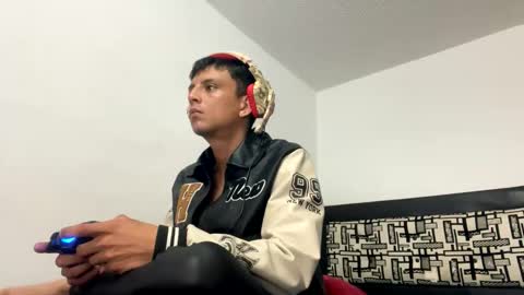 andrew online show from November 29, 2025, 6:49 am