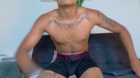 Snapshot of andrewkenoxx_ chatting on February 17, 2026, 7:31 pm ANDREW KENNOXX online show from February 17, 2026, 7:31 pm