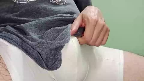 andrewmature online show from December 2, 2025, 4:40 am