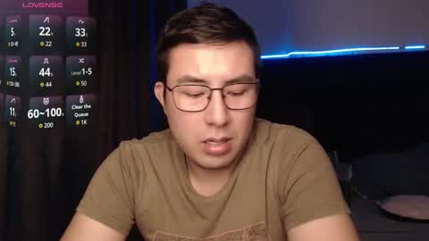 Snapshot of andrewmhilton_ chatting on December 2, 2025, 6:30 am andrewmhilton_ online show from December 2, 2025, 6:30 am