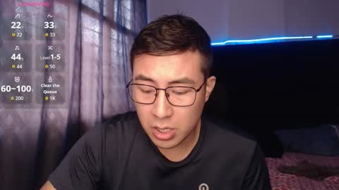 Snapshot of andrewmhilton_ chatting on December 5, 2025, 9:00 pm andrewmhilton_ online show from December 5, 2025, 9:00 pm