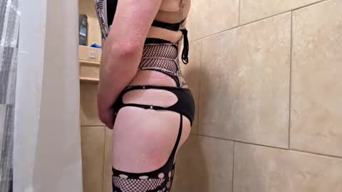 andrewo4277 online show from May 20, 2026, 5:35 am