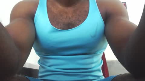 Snapshot of andrewoconnor__ chatting on December 17, 2025, 12:00 pm Andrew Oconnor online show from December 17, 2025, 12:00 pm