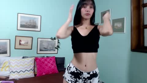 Andreyna online show from January 7, 2025, 12:09 pm