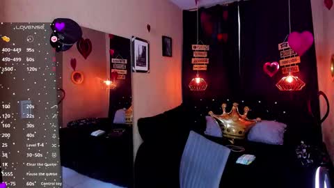 Snapshot of andrius_24 chatting on February 25, 2026, 12:31 am online show from February 25, 2026, 12:31 am