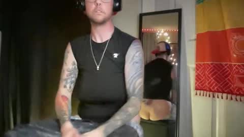 Snapshot of androxkade chatting on February 17, 2026, 4:53 am androxkade online show from February 17, 2026, 4:53 am