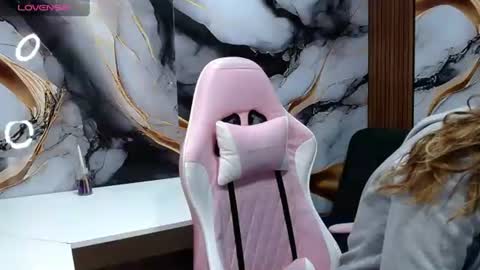 Snapshot of andry_will chatting on July 14, 2026, 2:05 am Andry online show from July 14, 2026, 2:05 am