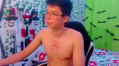 Snapshot of andy_gray01 chatting on November 14, 2025, 2:43 am Andy Gray online show from November 14, 2025, 2:43 am