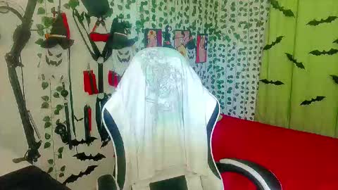 Snapshot of andy_gray01 chatting on November 27, 2025, 1:57 pm Andy Gray online show from November 27, 2025, 1:57 pm