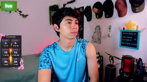 andy_guez_11 online show from September 23, 2025, 10:07 am