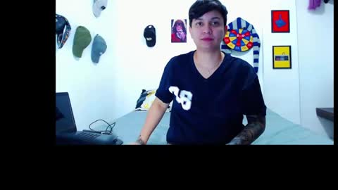 Snapshot of andy_mark01 chatting on December 11, 2024, 2:30 am andy_mark01 online show from December 11, 2024, 2:30 am