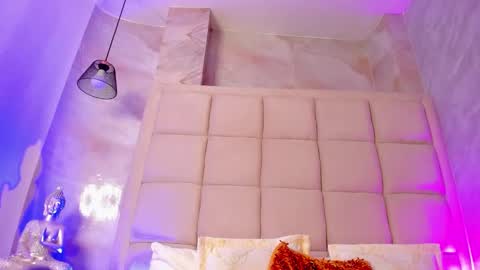  Andy  online show from December 5, 2025, 1:09 pm