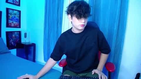 Snapshot of andyboy_19 chatting on February 10, 2025, 10:19 pm andy online show from February 10, 2025, 10:19 pm