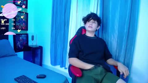 Snapshot of andyboy_19 chatting on February 11, 2025, 1:20 am andy online show from February 11, 2025, 1:20 am