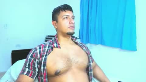 andylemonda online show from December 15, 2025, 4:11 pm