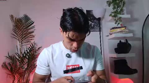 andypalmerr online show from June 16, 2026, 5:21 am