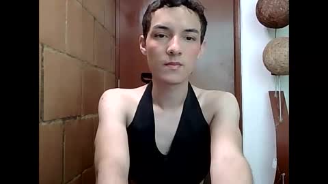 Snapshot of andytwi chatting on April 14, 2026, 7:09 pm Andy online show from April 14, 2026, 7:09 pm