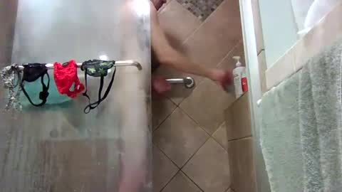 andywan94 online show from December 4, 2024, 10:13 am