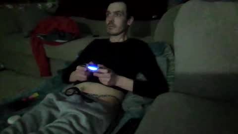 andywan94 online show from February 19, 2025, 7:17 am