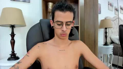 andyxibrat online show from January 16, 2026, 12:14 am