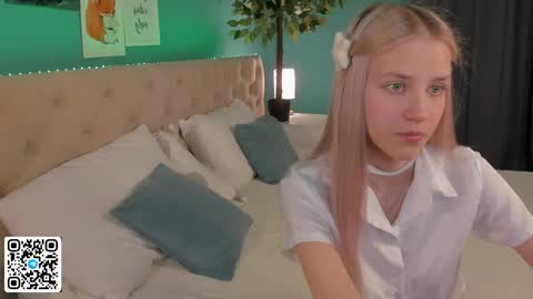 Anelly online show from June 2, 2026, 9:33 am