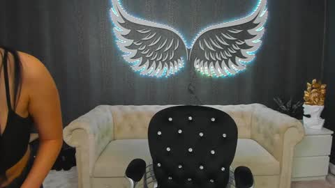 Anne online show from January 25, 2025, 10:50 pm