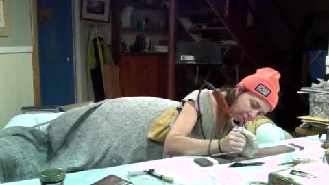 Snapshot of aneoakley chatting on November 12, 2025, 2:56 am aneoakley online show from November 12, 2025, 2:56 am