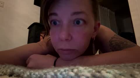 Snapshot of aneoakley chatting on November 29, 2025, 7:44 am aneoakley online show from November 29, 2025, 7:44 am