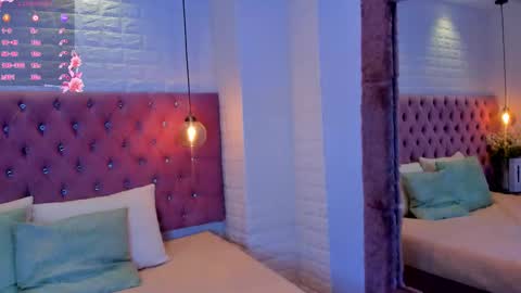 Snapshot of anette_bennet chatting on November 26, 2025, 7:37 pm anette_bennet online show from November 26, 2025, 7:37 pm