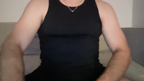 anewsummer online show from March 25, 2026, 4:40 am